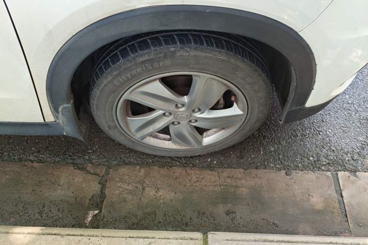 Used Honda Vezel 2020 1.5L CVT Elite Edition
