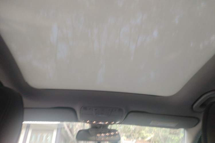 Used Mercedes-Benz C-Class 2016 C 200 L
