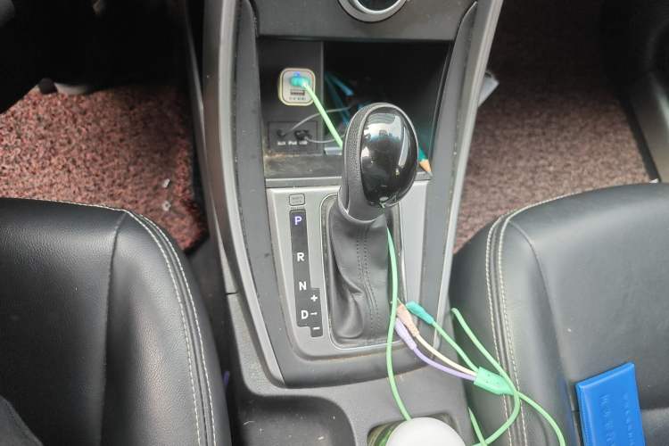 Used Hyundai Elantra (5th Generation / Langdong) 2016 1.6L Automatic Smart Version