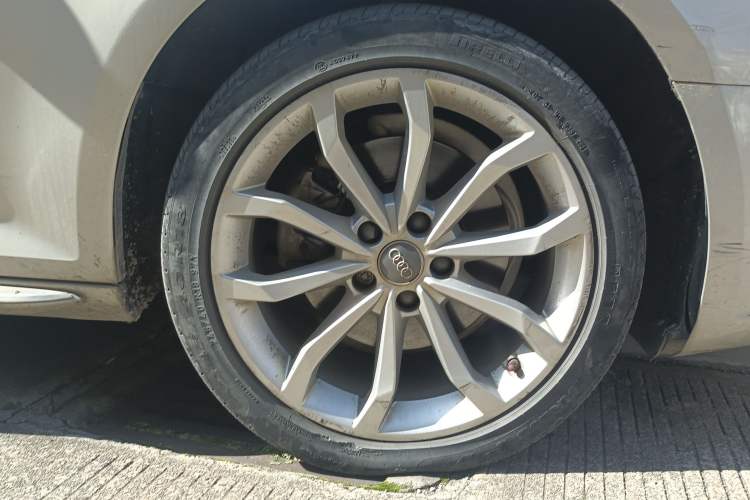 Used Audi A4L 2017 Plus 40 TFSI Style Edition