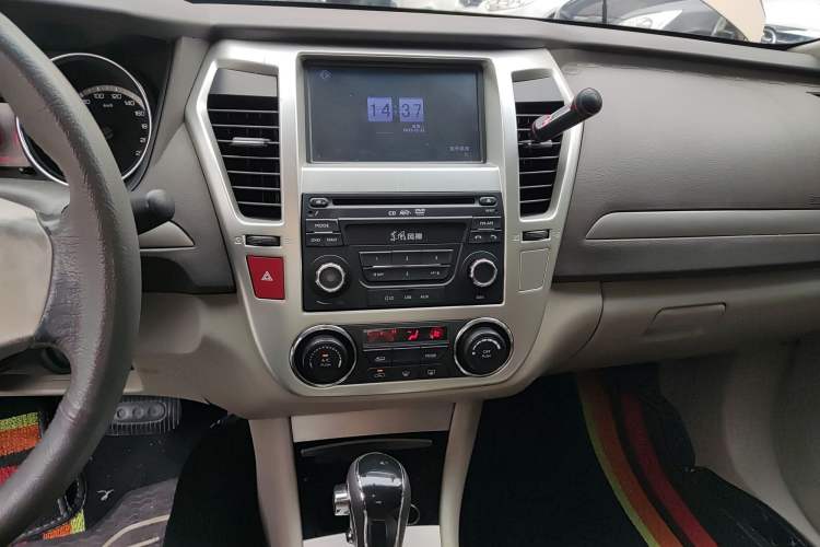 Used Dongfeng Aeolus A60 2012 1.6L Automatic Luxury Version
