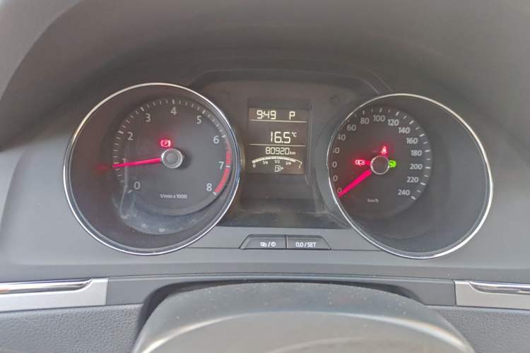 Used Volkswagen Bora 2013 1.6L Automatic Fashion Model