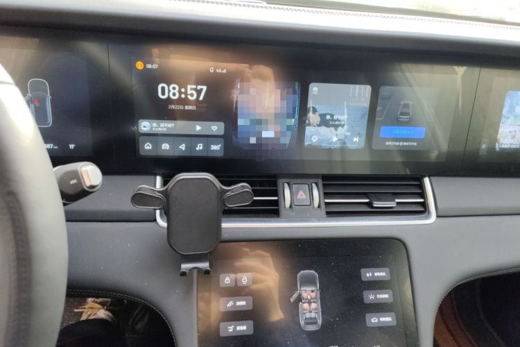 Used Li Auto ONE 2020 Extended-Range 6-Seater Version Audio And AC Panel