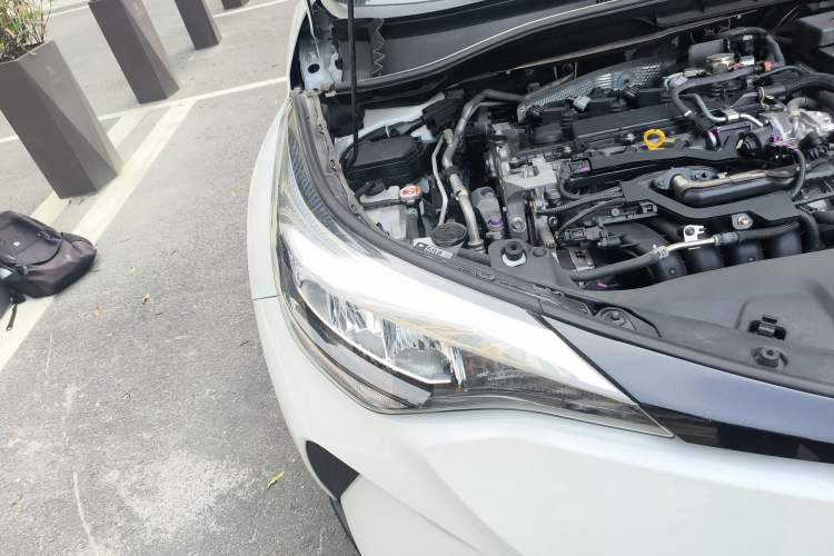 Used Toyota C-HR 2023 2.0L Comfort Edition Right Front Headlight