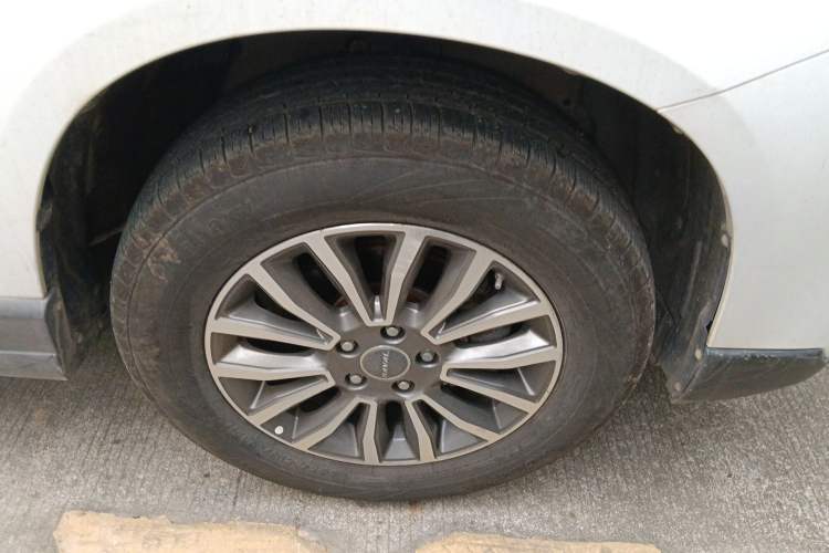 Used Haval H6 2018 Blue Label Sport Edition 1.5T Automatic Two-Wheel Drive Elite Model Right Front Wheel Hub