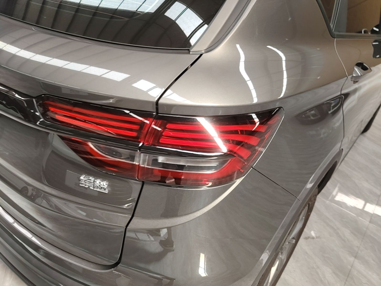 Geely Auto Coolray 2024 1.5T DCT Longteng Edition — снимка 9