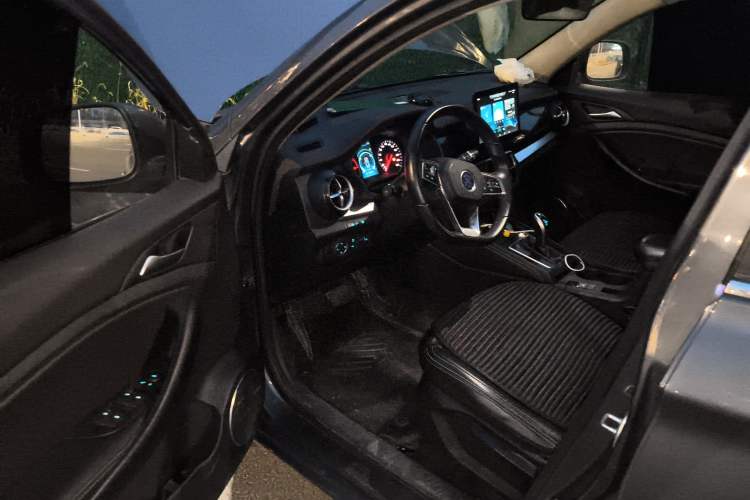 Used BYD Song 2021 Classic Edition 1.5T Automatic Elite Model