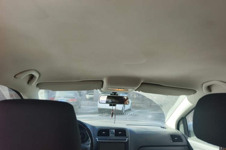 Used Volkswagen Polo 2011 1.4L Manual ZhiLe Edition