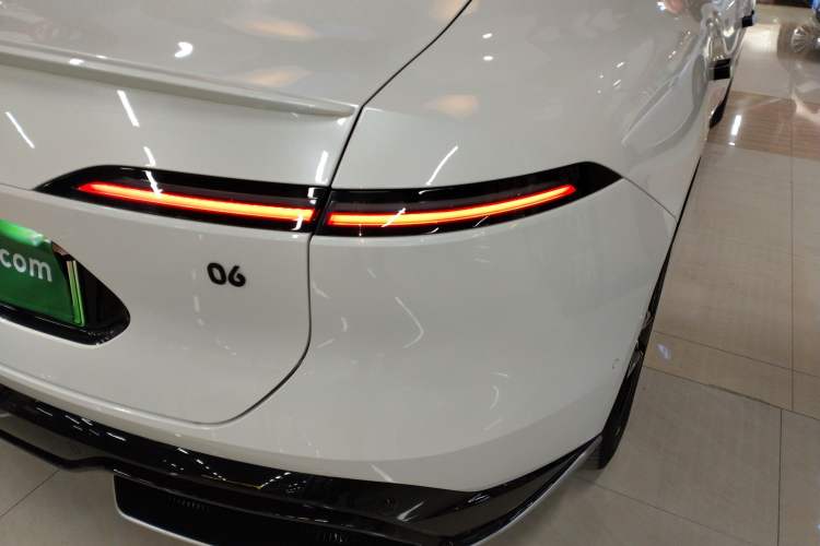 Used Avatr 06 2025 Pro All-Electric Version