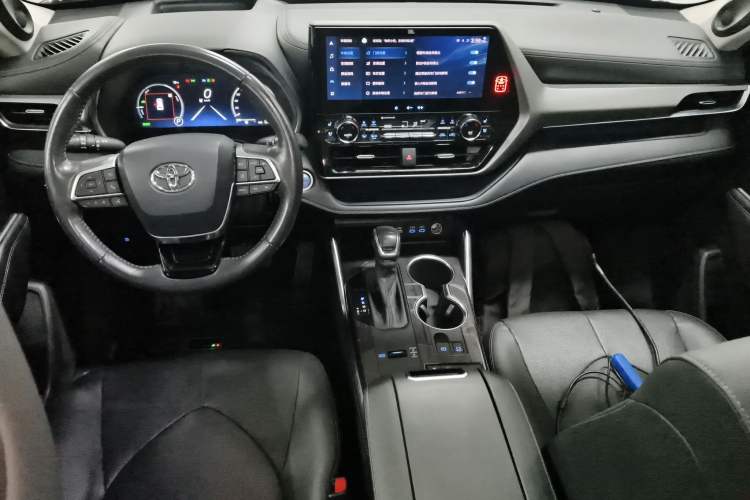 Used Toyota Highlander 2022 Dual-Engine 2.5L Four-Wheel Drive Supreme Edition 7-Seater
