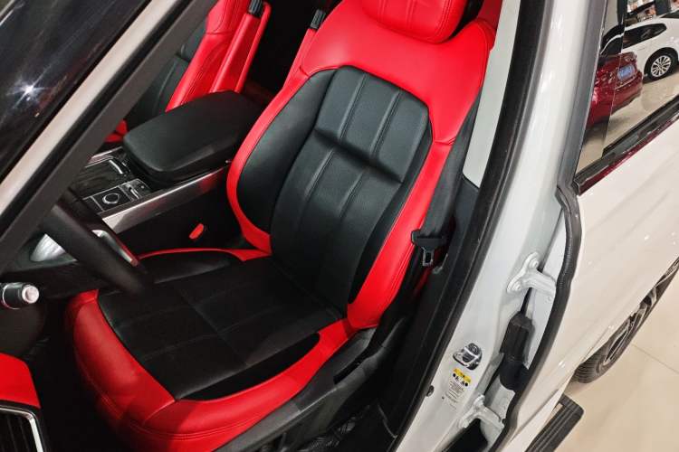 Used Land Rover Range Rover Sport 2020 3.0 L6 SE
