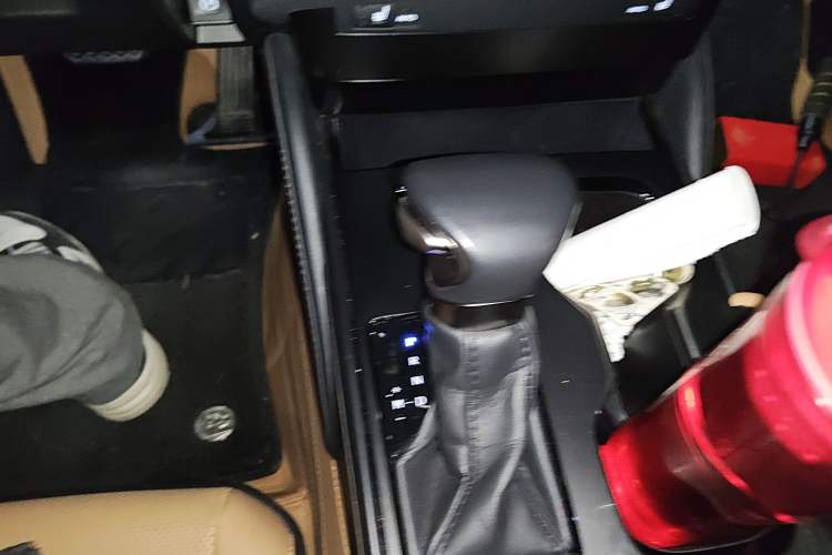 Used Lexus ES 2022 200 Excellence Edition
