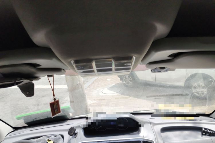 Used SAIC MAXUS Xintu V80 