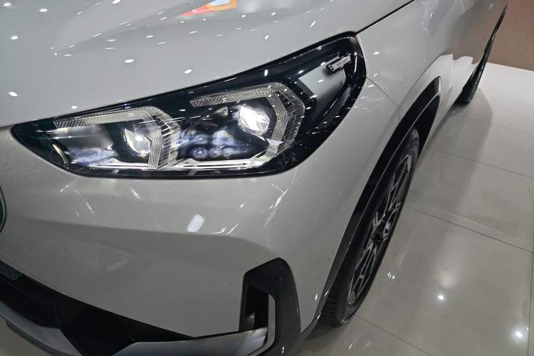 Used BMW X1 2023 sDrive25Li X Design Package Left Front Headlight