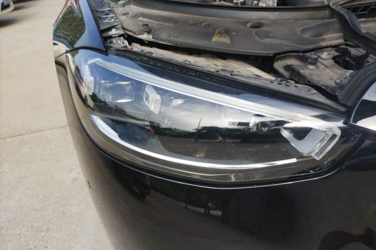 Used Mercedes-Benz Maybach S-Class 2022 S 480 4MATIC Intelligent Premium Special Edition Right Front Headlight