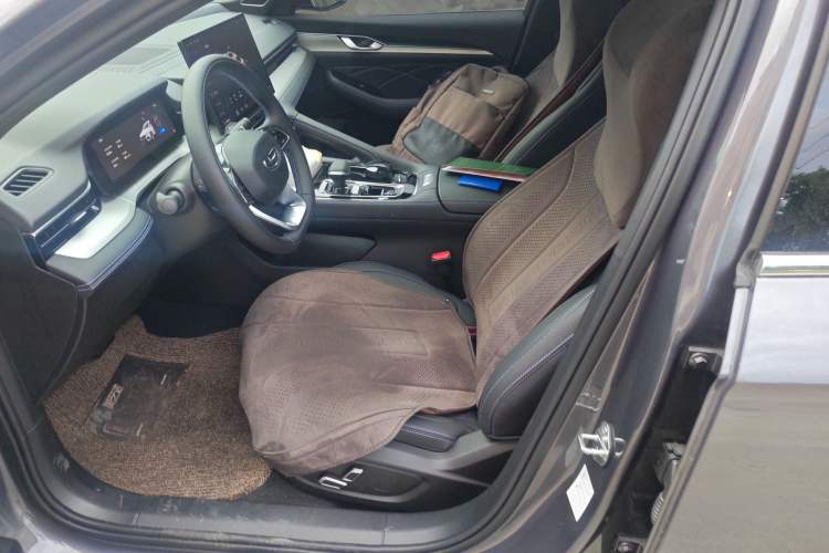 Used Geely Auto Preface 2026 Model Oriental Yao 1.5TD Kunlun Edition Left Front Seat