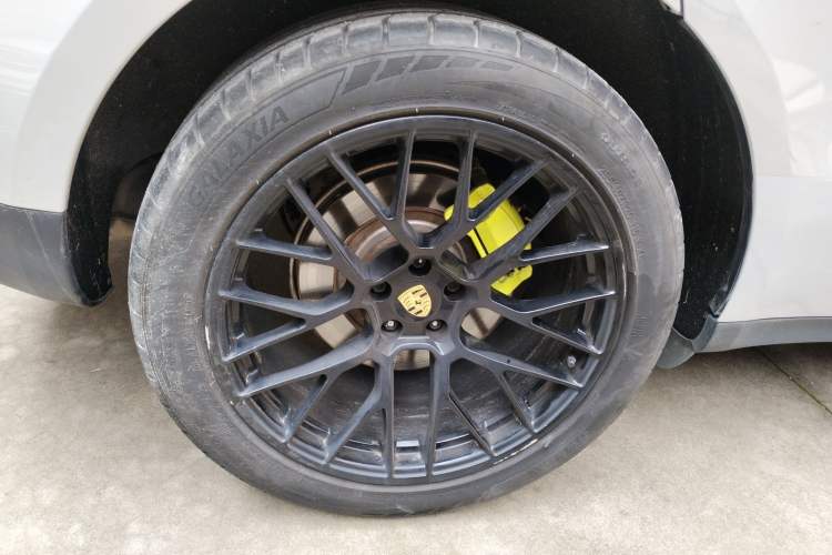 Used Porsche Macan 2021 Macan 2.0T