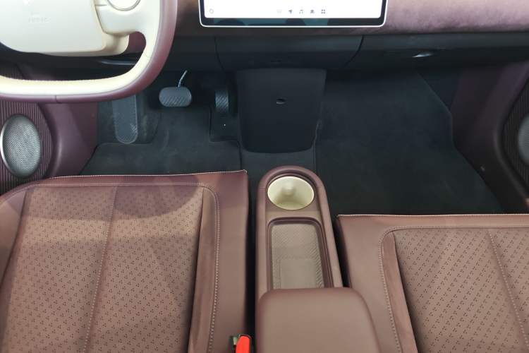 Used firefly firefly 2025 Illuminated Edition
