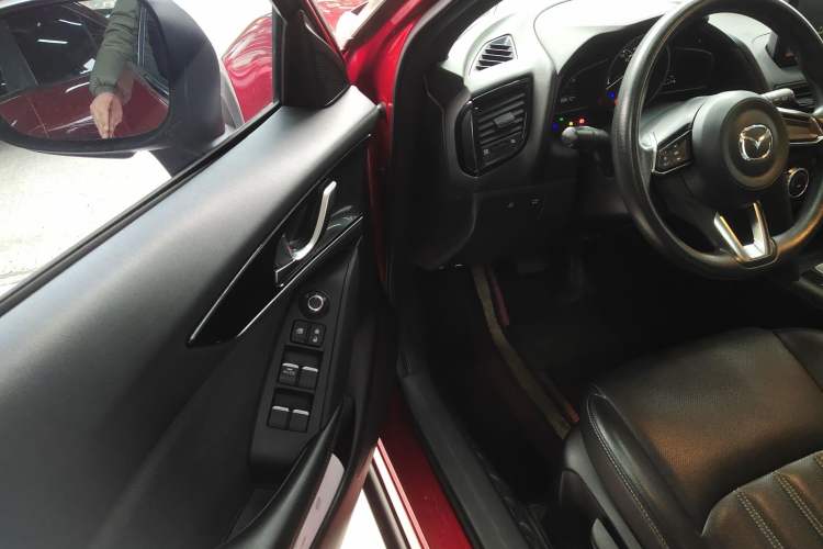 Used Mazda CX-4 2020 2.0L Automatic Two-Wheel Drive Blue Sky Dynamic Edition