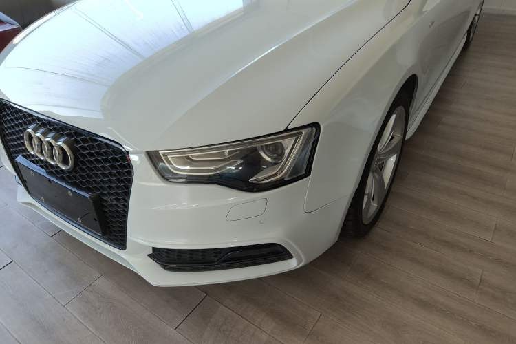 Used Audi A5 2016 Facelift Coupe 45 TFSI Comfort Version
