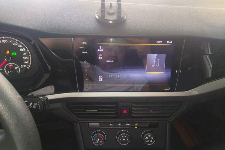 Used Volkswagen Bora 2021 1.5L Automatic Fashionable Smart Connectivity Version Audio And AC Panel