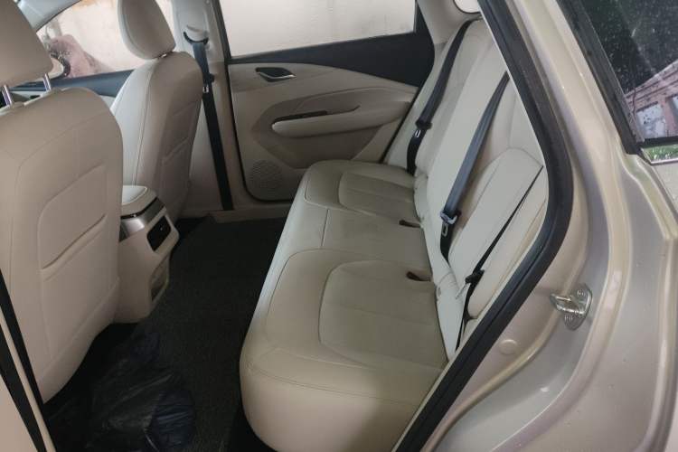 Used Wuling Xingguang 2024 Co-Creation Edition 510 Advanced Model
