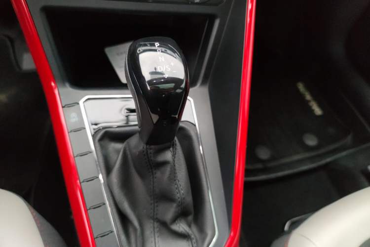 Used Volkswagen Polo 2019 Plus 1.5L Automatic Colorful Technology Edition Gear Lever