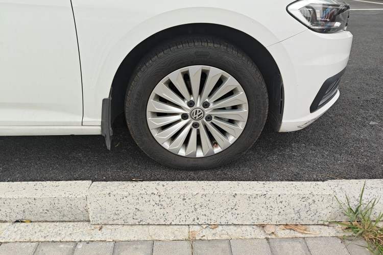 Used Volkswagen Lavida 2018 1.5L Automatic Comfort Edition China V Standard