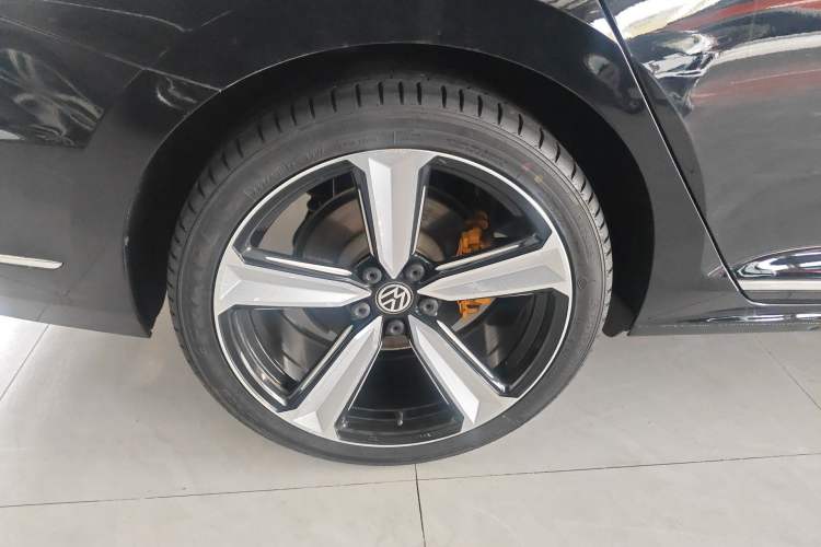 Used Volkswagen Passat 2023 330TSI Elite Edition
