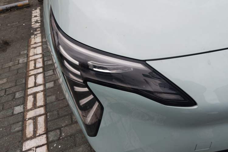 Used AION Y 2023 Younger