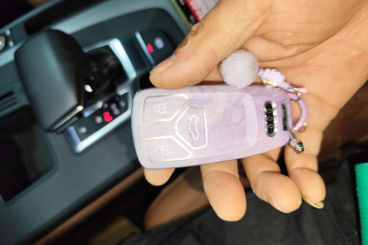 Used Audi Q5L 2022 40T Fashionable and Elegant Model
