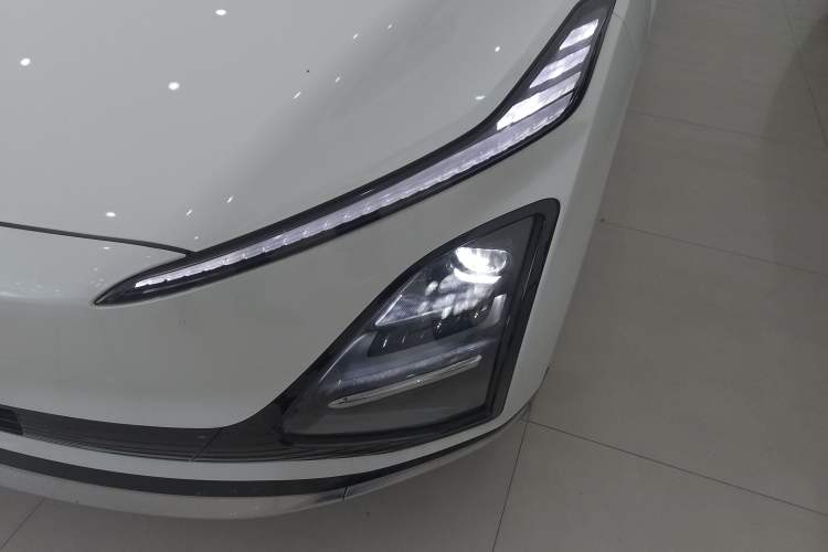 Used Wuling E5 2024 410 km Standard Version