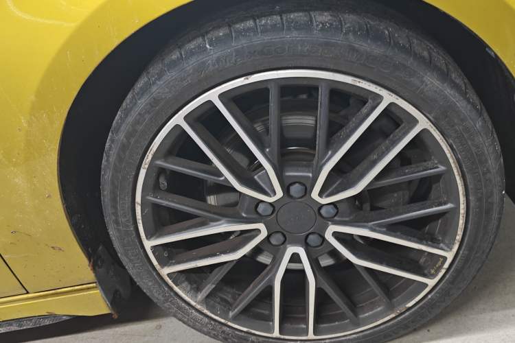 Used Lynk & Co 03 2020 03+ 2.0TD Automatic Performance Package Edition
