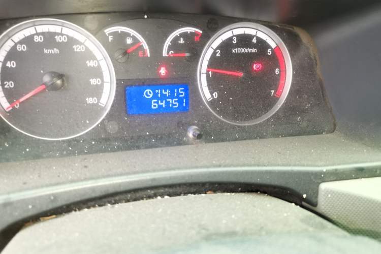 Used Foton Scenic G7 2017 2.0L Long-Wheelbase Commercial Van High Roof 2 Seats 4Q20M
