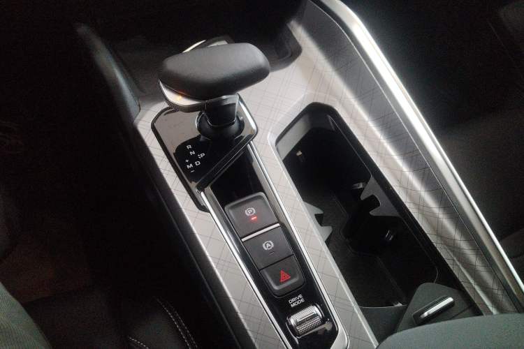 Used Geely Auto Preface 2021 2.0TD Luxury Version
