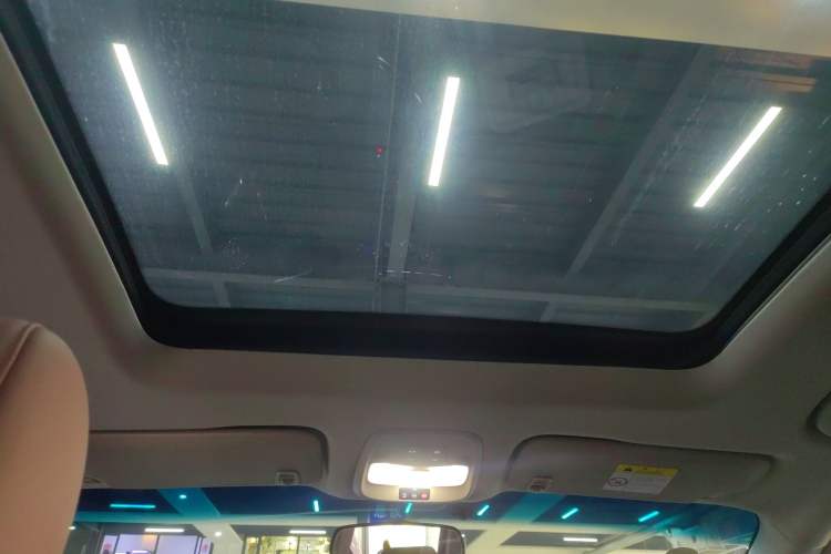 Used Buick GL6 2021 323T Mild Hybrid Connect Luxury Model Headliner