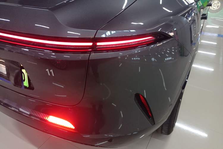 Used Avatr 11 2024 730 Luxury Edition with Three Lasers and Rear-Wheel Drive