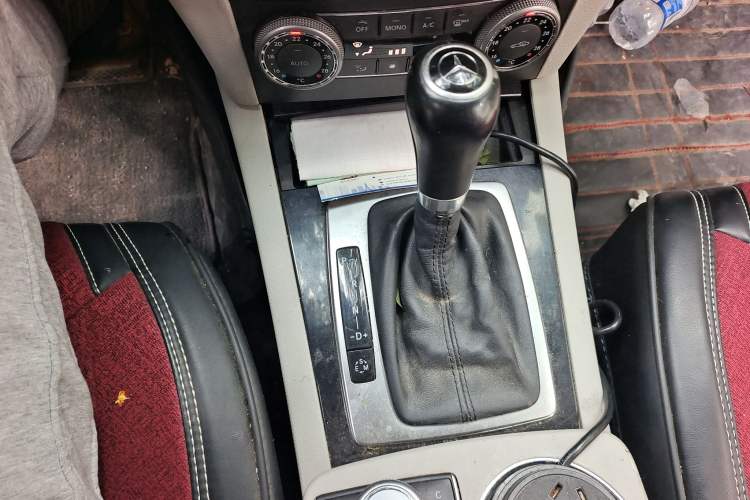 Used Mercedes-Benz GLK-Class 2013 GLK 300 4MATIC Fashion Model