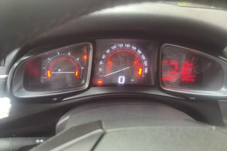 Used DS 5LS 2014 1.6T Elegant Version THP160
