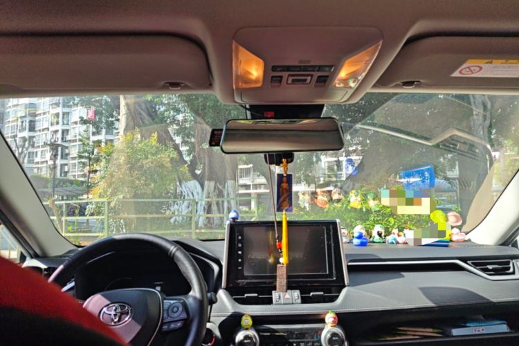 Used Toyota RAV4 2020 2.0L CVT Two-Wheel Drive Fashion Edition Headliner