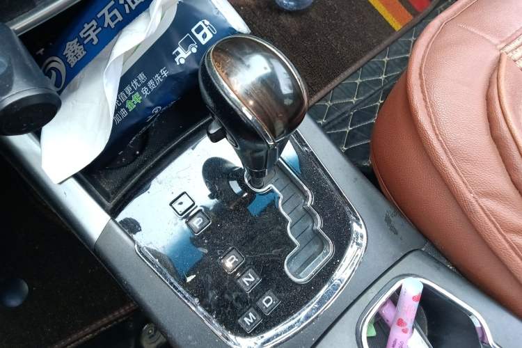 Used SsangYong Korando 2014 2.0L Gasoline Two-Wheel Drive Automatic Elite Navigation Edition