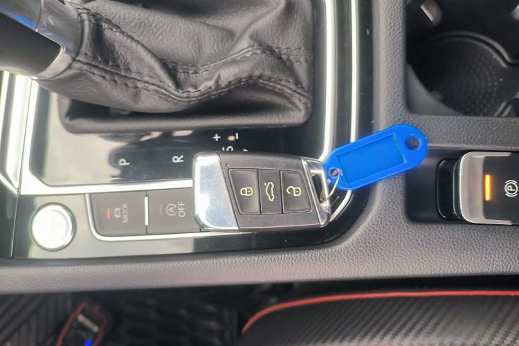 Used Volkswagen FAW-Volkswagen CC 2019 380TSI Yeyan Edition China V Standard Vehicle Key