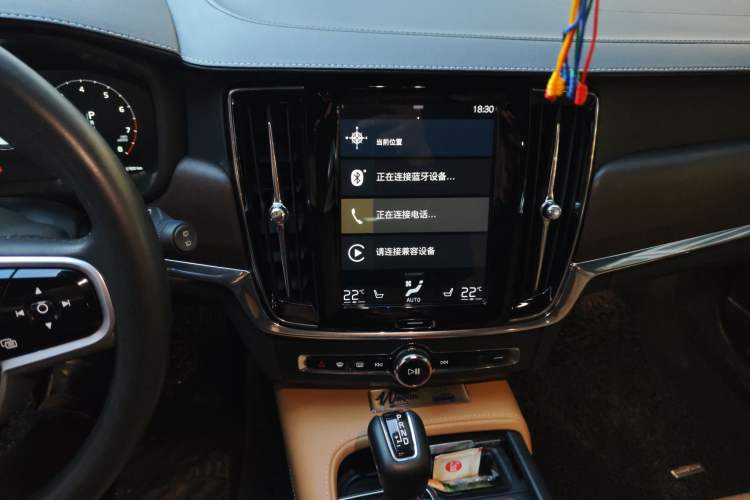 Used Volvo V90 2019 Cross Country T5 AWD Luxury Edition China VI Standard
