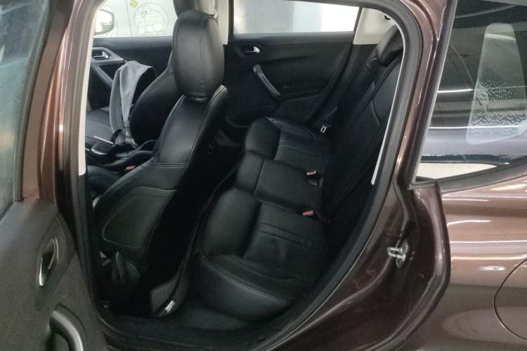 Used Peugeot 2008 2014 1.6L Automatic Fashion Edition Left Rear Seat