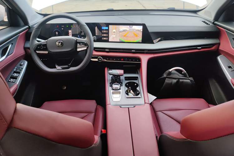 Used Changan CS75 PLUS 2022 2nd Generation 1.5T Automatic Prestige Version
