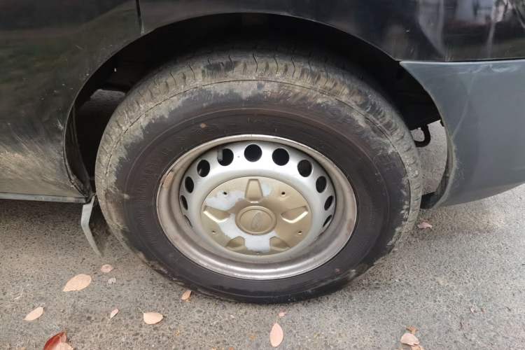 Used Ford Transit 2019 2.0T Diesel Multi-Purpose Commercial Vehicle Short Wheelbase Low Roof 6-Seater China VI Standard
