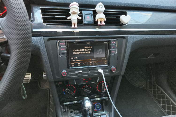 Used Volkswagen C-TREK 2017 230TSI DSG Comfort Version