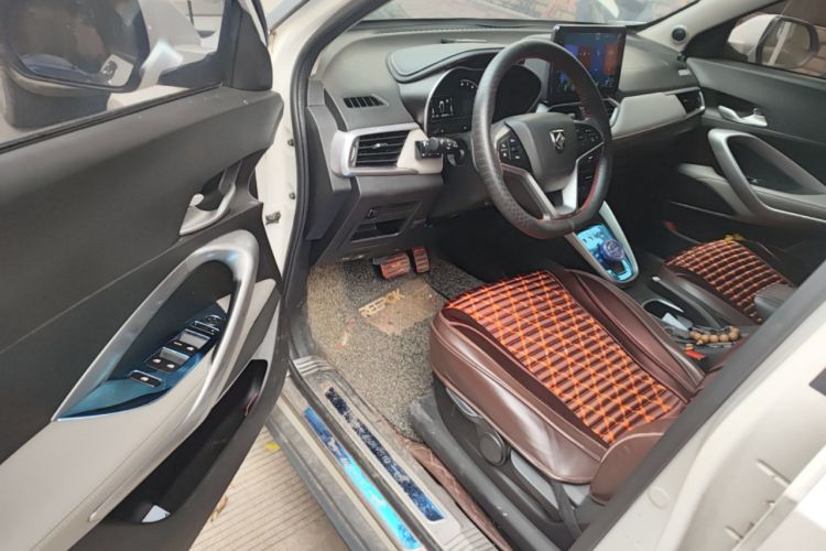 Used Baojun 510 2017 1.5L Automatic Fashion Model