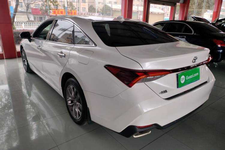 Used Toyota Avalon 2019 2.0L Luxury Edition China VI Standard
