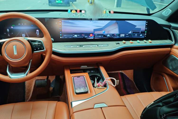 Used Wey Lanshan 2023 Four-Wheel Drive Ultra-Long Range Version
